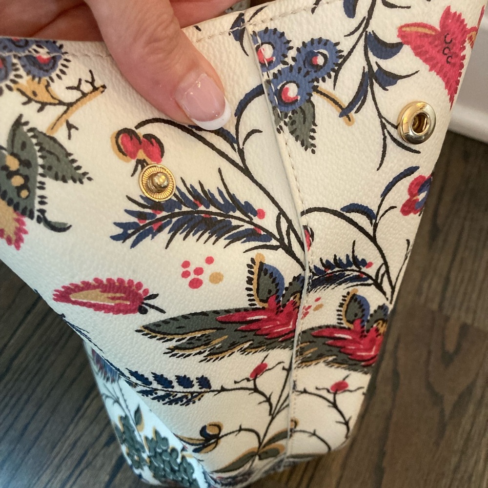 Tory Burch Floral Shoulder Bag - Cream and Multicolor - Picture 6 of 6